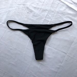 Splash! Hawaii Black String Thong Bottoms